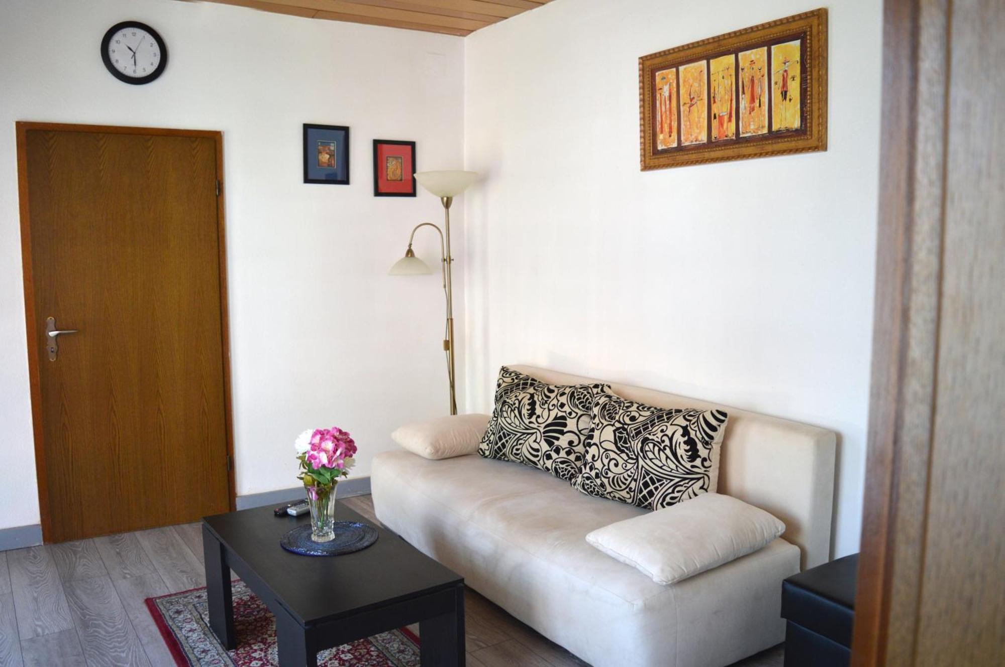 Logement Gare Eupen Bagian luar foto